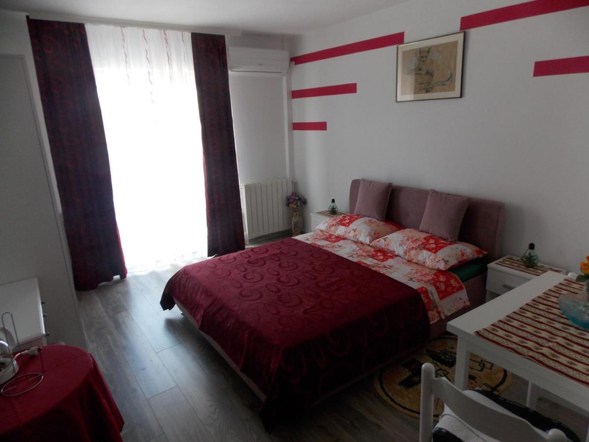 Hanifa Apartmani Rovinj Exterior foto